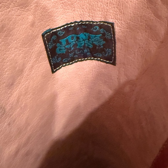 Lane Junk Gypsy Red Floral Embroidered Fringe Boots 9 like new - Picture 2 of 7